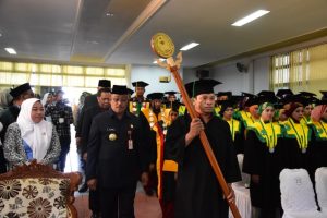 toga wisuda sarjana toga wisuda sarjana