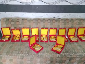 kalung medali wisuda rektor